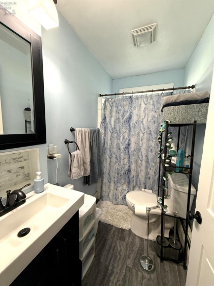 444 Clinton Street, Elmore, 43449, 5 Bedrooms Bedrooms, ,1 BathroomBathrooms,Residential,For Sale,Clinton,20261777