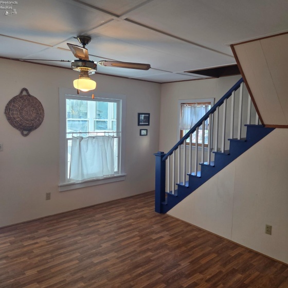 428 Cedar, Lakeside, 43440, 5 Bedrooms Bedrooms, ,2 BathroomsBathrooms,Residential,For Sale,Cedar,20261787