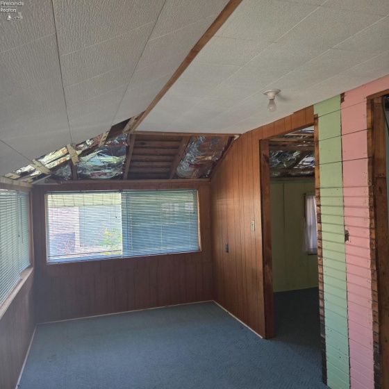 428 Cedar, Lakeside, 43440, 5 Bedrooms Bedrooms, ,2 BathroomsBathrooms,Residential,For Sale,Cedar,20261787
