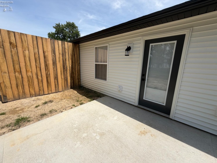 47 Grove Avenue, Norwalk, 44857, ,Multiple Units,For Sale,Grove,20261817