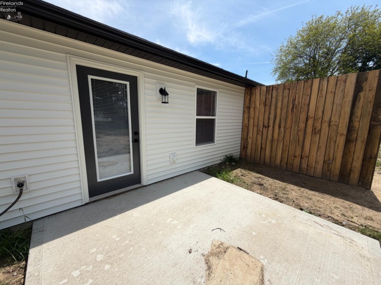 47 Grove Avenue, Norwalk, 44857, ,Multiple Units,For Sale,Grove,20261817