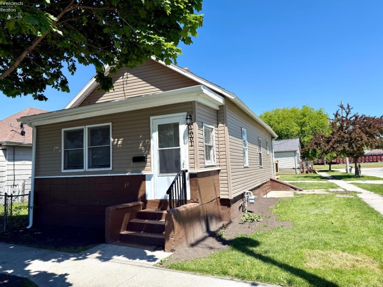1001 Filmore, Sandusky, 44870, 2 Bedrooms Bedrooms, ,1 BathroomBathrooms,Residential,For Sale,Filmore,20261790