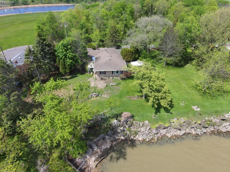 2426 Schiewe Road, Port Clinton, 43452, 3 Bedrooms Bedrooms, ,2 BathroomsBathrooms,Residential,For Sale,Schiewe,20261756