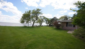 2426 Schiewe Road, Port Clinton, 43452, 3 Bedrooms Bedrooms, ,2 BathroomsBathrooms,Residential,For Sale,Schiewe,20261756