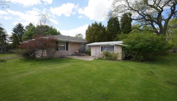 2426 Schiewe Road, Port Clinton, 43452, 3 Bedrooms Bedrooms, ,2 BathroomsBathrooms,Residential,For Sale,Schiewe,20261756