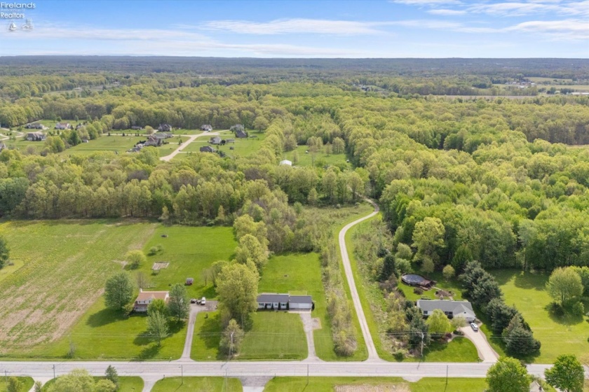 13875 Cowley Rd, Columbia Station, 44028, 3 Bedrooms Bedrooms, ,3 BathroomsBathrooms,Residential,For Sale,Cowley Rd,20261656