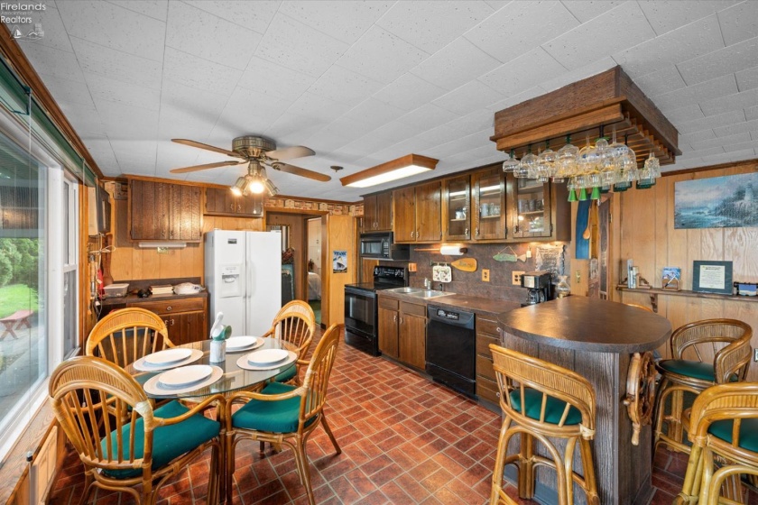 5783 Mistic Bay, Marblehead, 43440, 4 Bedrooms Bedrooms, ,2 BathroomsBathrooms,Residential,For Sale,Mistic Bay,20261736