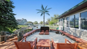 5783 Mistic Bay, Marblehead, 43440, 4 Bedrooms Bedrooms, ,2 BathroomsBathrooms,Residential,For Sale,Mistic Bay,20261736
