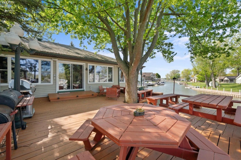 5783 Mistic Bay, Marblehead, 43440, 4 Bedrooms Bedrooms, ,2 BathroomsBathrooms,Residential,For Sale,Mistic Bay,20261736