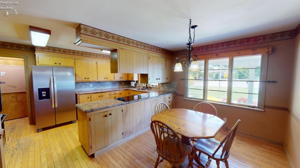 1900 Port Clinton Road, Fremont, 43420, 3 Bedrooms Bedrooms, ,3 BathroomsBathrooms,Residential,For Sale,Port Clinton,20261701