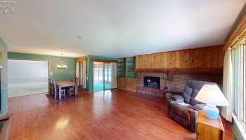 1900 Port Clinton Road, Fremont, 43420, 3 Bedrooms Bedrooms, ,3 BathroomsBathrooms,Residential,For Sale,Port Clinton,20261701