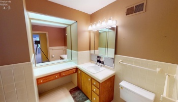 1900 Port Clinton Road, Fremont, 43420, 3 Bedrooms Bedrooms, ,3 BathroomsBathrooms,Residential,For Sale,Port Clinton,20261701