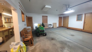 1900 Port Clinton Road, Fremont, 43420, 3 Bedrooms Bedrooms, ,3 BathroomsBathrooms,Residential,For Sale,Port Clinton,20261701