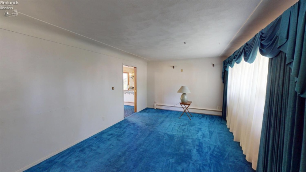 716 South Drive, Fremont, 43420, 4 Bedrooms Bedrooms, ,2 BathroomsBathrooms,Residential,For Sale,South,20261711