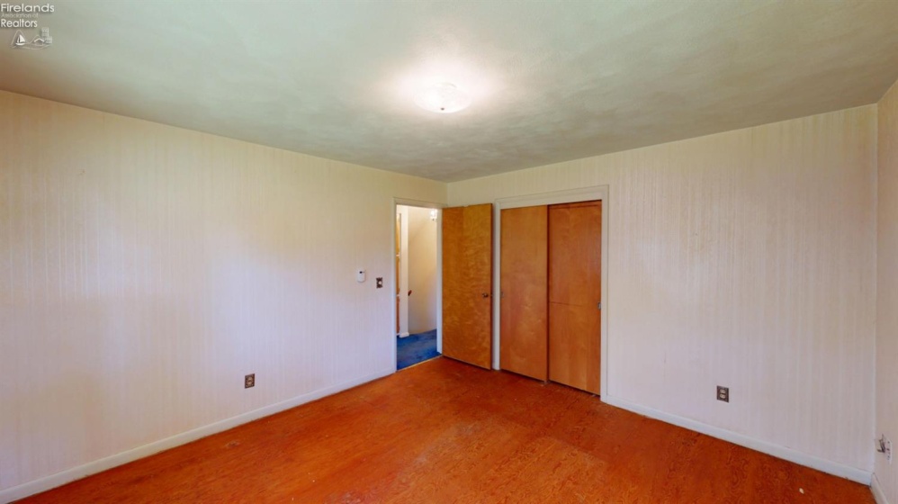 716 South Drive, Fremont, 43420, 4 Bedrooms Bedrooms, ,2 BathroomsBathrooms,Residential,For Sale,South,20261711