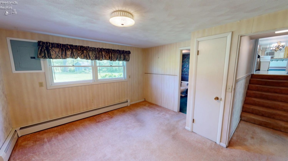 716 South Drive, Fremont, 43420, 4 Bedrooms Bedrooms, ,2 BathroomsBathrooms,Residential,For Sale,South,20261711