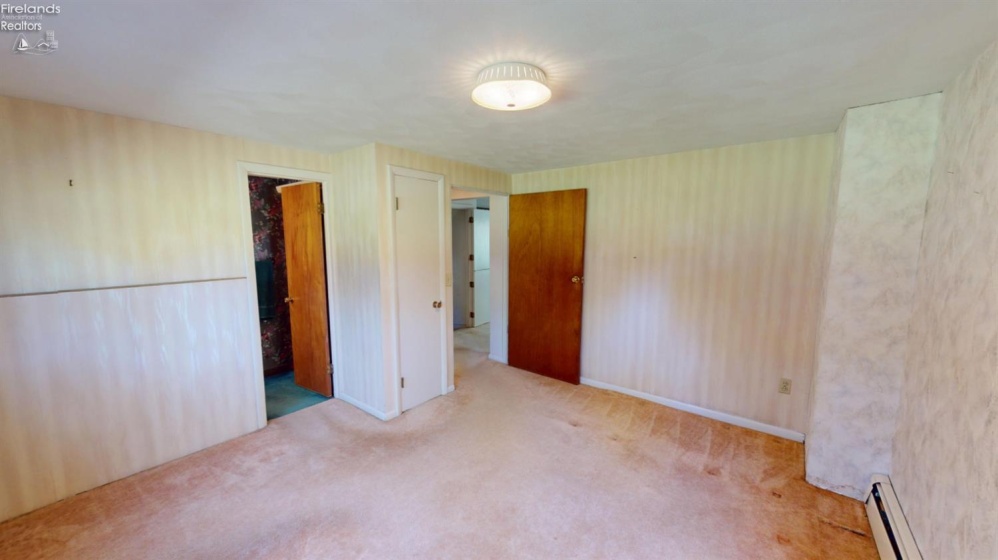 716 South Drive, Fremont, 43420, 4 Bedrooms Bedrooms, ,2 BathroomsBathrooms,Residential,For Sale,South,20261711