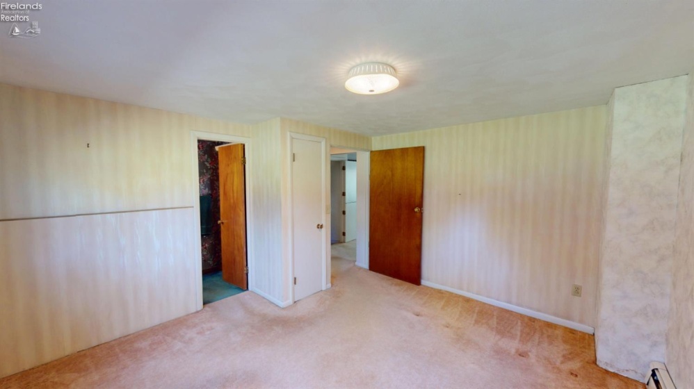 716 South Drive, Fremont, 43420, 4 Bedrooms Bedrooms, ,2 BathroomsBathrooms,Residential,For Sale,South,20261711