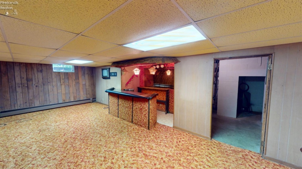 716 South Drive, Fremont, 43420, 4 Bedrooms Bedrooms, ,2 BathroomsBathrooms,Residential,For Sale,South,20261711