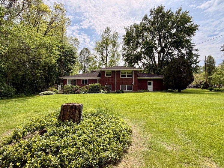 716 South Drive, Fremont, 43420, 4 Bedrooms Bedrooms, ,2 BathroomsBathrooms,Residential,For Sale,South,20261711