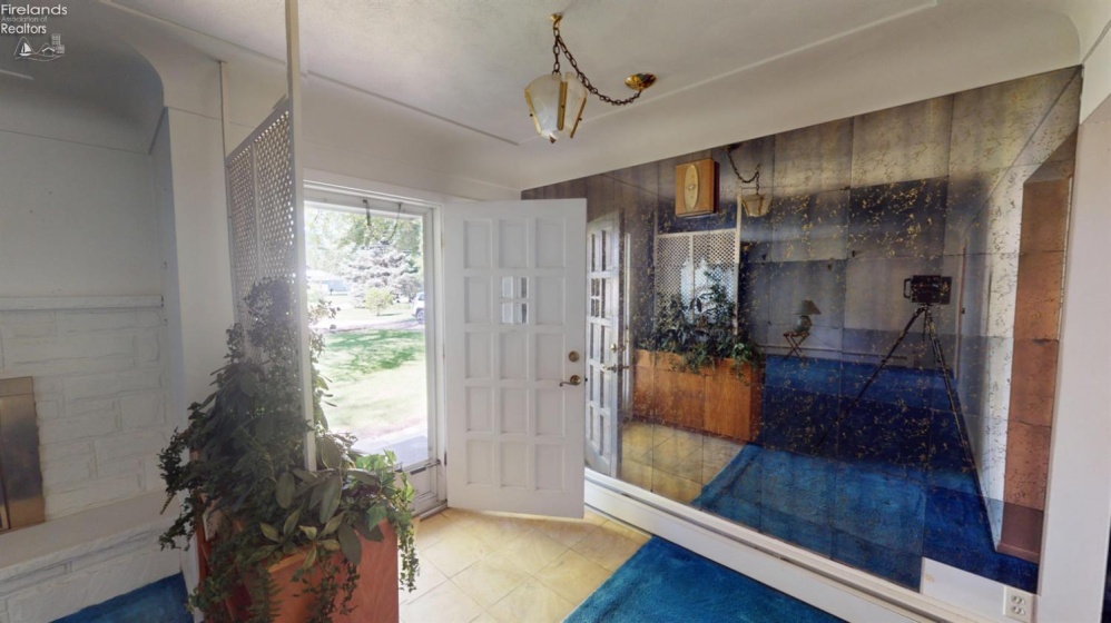 716 South Drive, Fremont, 43420, 4 Bedrooms Bedrooms, ,2 BathroomsBathrooms,Residential,For Sale,South,20261711