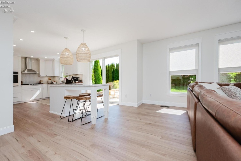 516 Snowy Egret, Huron, 44839, 4 Bedrooms Bedrooms, ,3 BathroomsBathrooms,Residential,For Sale,Snowy Egret,20261826