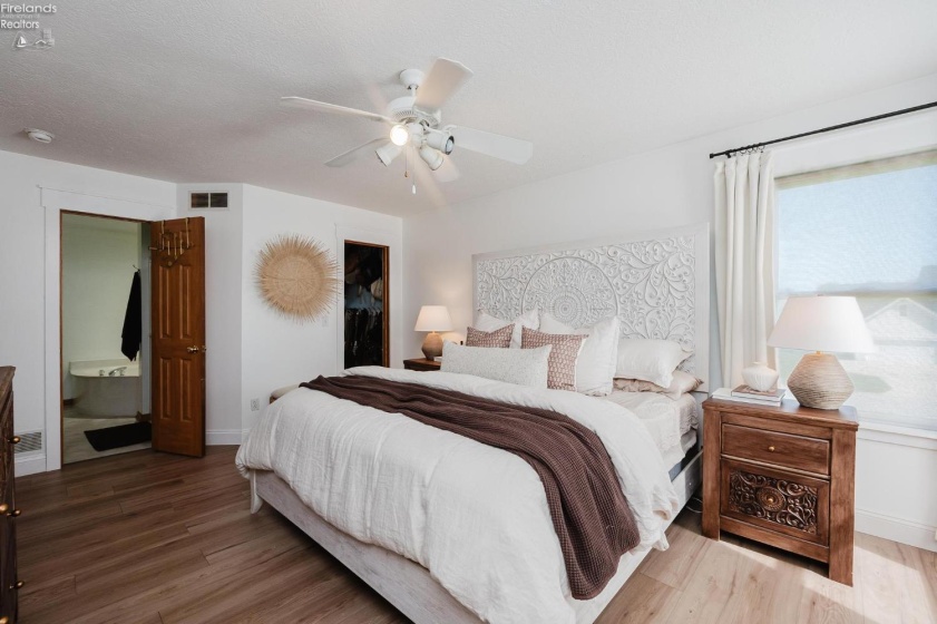 516 Snowy Egret, Huron, 44839, 4 Bedrooms Bedrooms, ,3 BathroomsBathrooms,Residential,For Sale,Snowy Egret,20261826