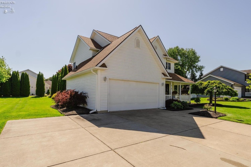 516 Snowy Egret, Huron, 44839, 4 Bedrooms Bedrooms, ,3 BathroomsBathrooms,Residential,For Sale,Snowy Egret,20261826