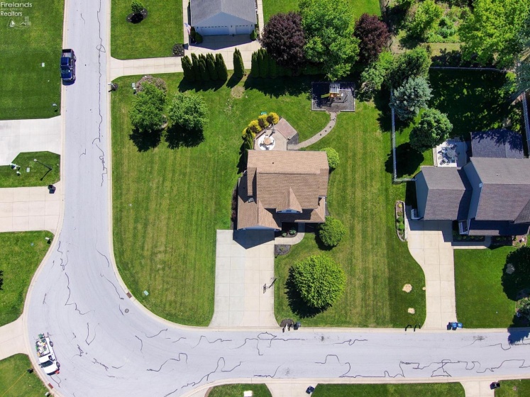 516 Snowy Egret, Huron, 44839, 4 Bedrooms Bedrooms, ,3 BathroomsBathrooms,Residential,For Sale,Snowy Egret,20261826