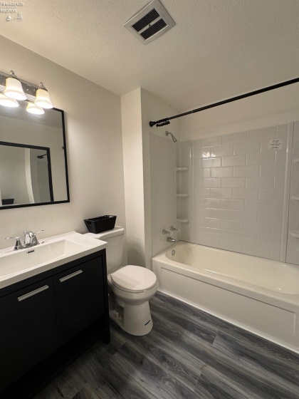 91 Birch Park Drive, New London, 44851, 3 Bedrooms Bedrooms, ,1 BathroomBathrooms,Residential,For Sale,Birch Park,20261798