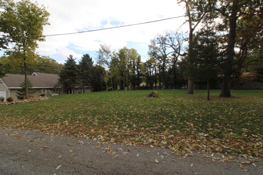 3638 Rock Cliff Drive, Port Clinton, 43452, ,Land,For Sale,Rock Cliff,20261831