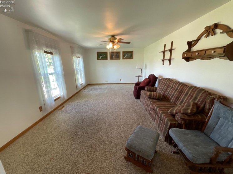 378 County Road 73, Fremont, 43420, 4 Bedrooms Bedrooms, ,3 BathroomsBathrooms,Residential,For Sale,County Road 73,20261636