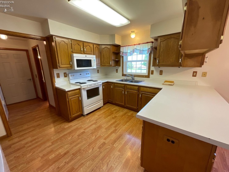 378 County Road 73, Fremont, 43420, 4 Bedrooms Bedrooms, ,3 BathroomsBathrooms,Residential,For Sale,County Road 73,20261636