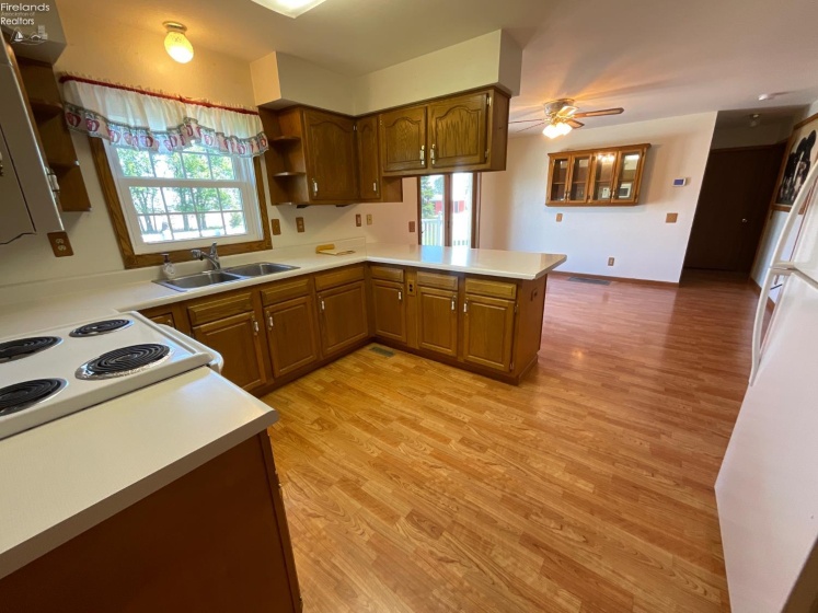 378 County Road 73, Fremont, 43420, 4 Bedrooms Bedrooms, ,3 BathroomsBathrooms,Residential,For Sale,County Road 73,20261636