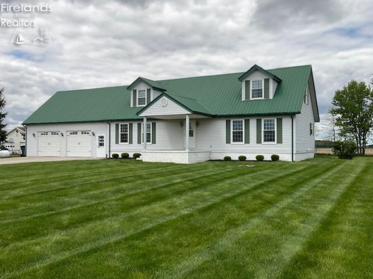 378 County Road 73, Fremont, 43420, 4 Bedrooms Bedrooms, ,3 BathroomsBathrooms,Residential,For Sale,County Road 73,20261636