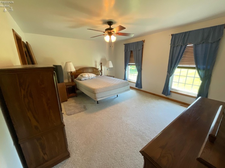 378 County Road 73, Fremont, 43420, 4 Bedrooms Bedrooms, ,3 BathroomsBathrooms,Residential,For Sale,County Road 73,20261636