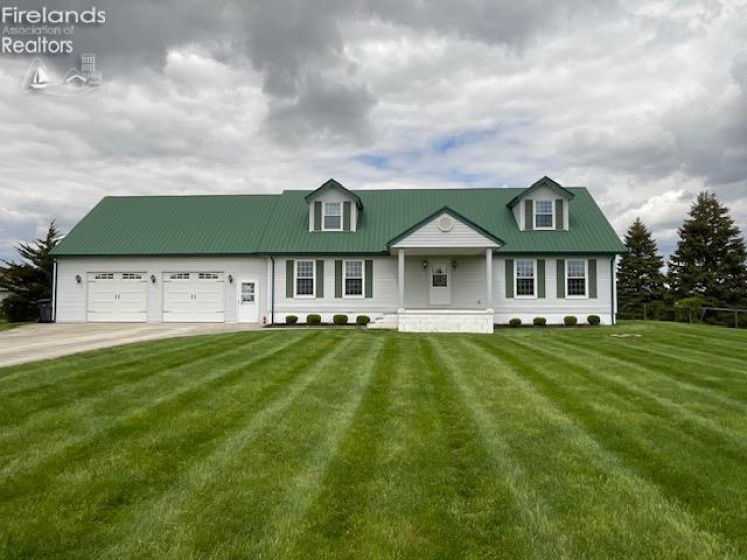 378 County Road 73, Fremont, 43420, 4 Bedrooms Bedrooms, ,3 BathroomsBathrooms,Residential,For Sale,County Road 73,20261636