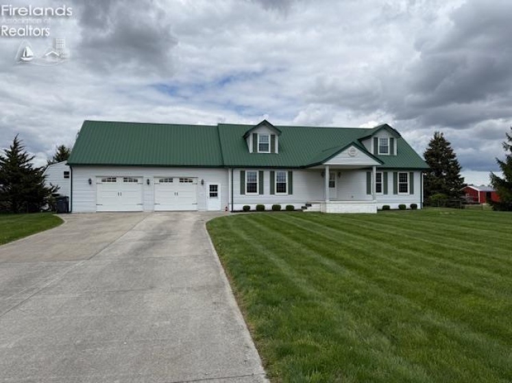378 County Road 73, Fremont, 43420, 4 Bedrooms Bedrooms, ,3 BathroomsBathrooms,Residential,For Sale,County Road 73,20261636