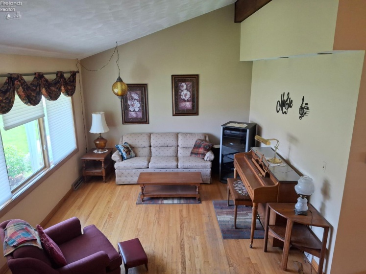 96 Perrin Road, Milan, 44846, 4 Bedrooms Bedrooms, ,2 BathroomsBathrooms,Residential,For Sale,Perrin,20261792