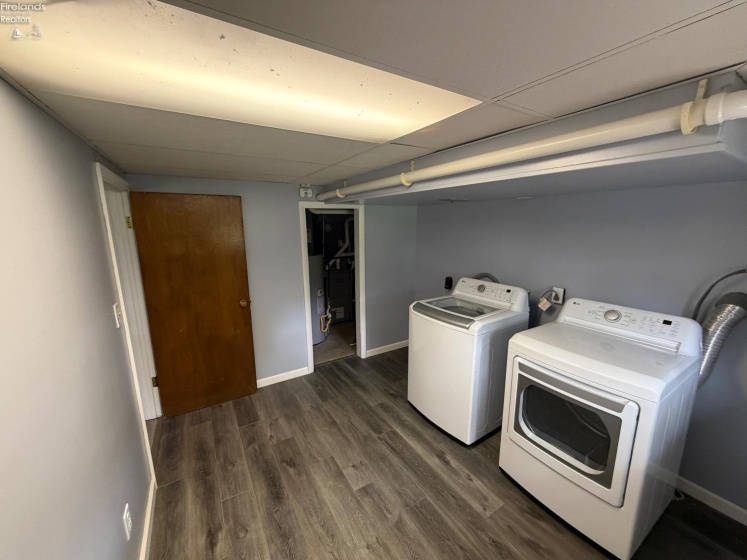 323 Portland Drive, Huron, 44839, 3 Bedrooms Bedrooms, ,2 BathroomsBathrooms,Residential,For Sale,Portland,20261824