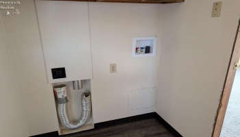 1420 Main Street, Bellevue, 44811, 2 Bedrooms Bedrooms, ,2 BathroomsBathrooms,Residential,For Sale,Main,20261791