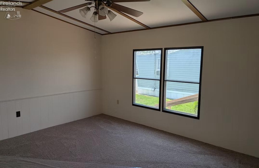 1420 Main Street, Bellevue, 44811, 2 Bedrooms Bedrooms, ,2 BathroomsBathrooms,Residential,For Sale,Main,20261791