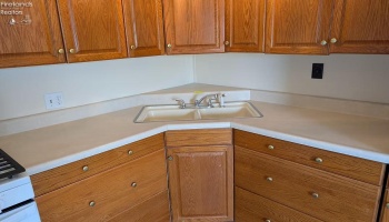 1420 Main Street, Bellevue, 44811, 2 Bedrooms Bedrooms, ,2 BathroomsBathrooms,Residential,For Sale,Main,20261791