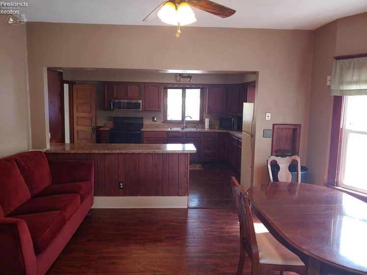 1005 First Street, Sandusky, 44870, 3 Bedrooms Bedrooms, ,2 BathroomsBathrooms,Residential,For Sale,First,20261842