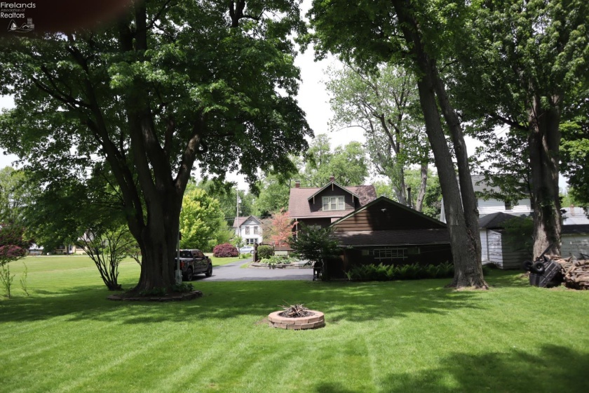 272 Main Street, Norwalk, 44857, 3 Bedrooms Bedrooms, ,2 BathroomsBathrooms,Residential,For Sale,Main,20261825