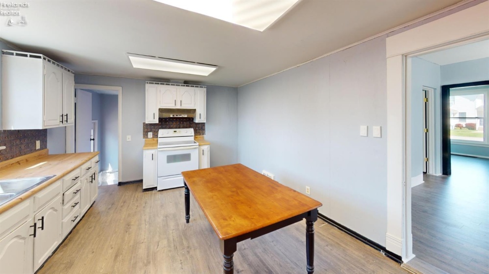 1517 Napoleon Street, Fremont, 43420, 3 Bedrooms Bedrooms, ,2 BathroomsBathrooms,Residential,For Sale,Napoleon,20261852