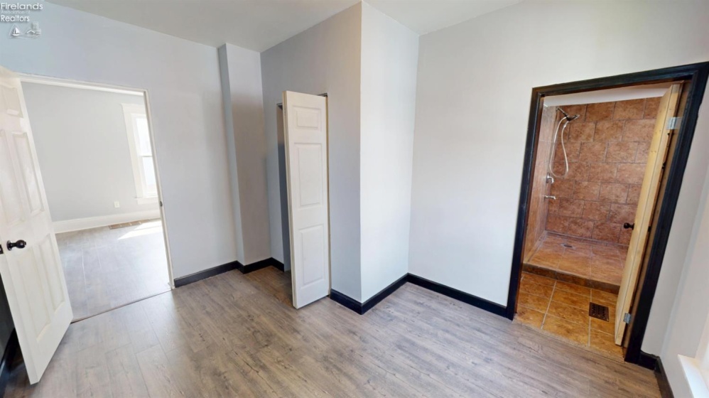 1517 Napoleon Street, Fremont, 43420, 3 Bedrooms Bedrooms, ,2 BathroomsBathrooms,Residential,For Sale,Napoleon,20261852