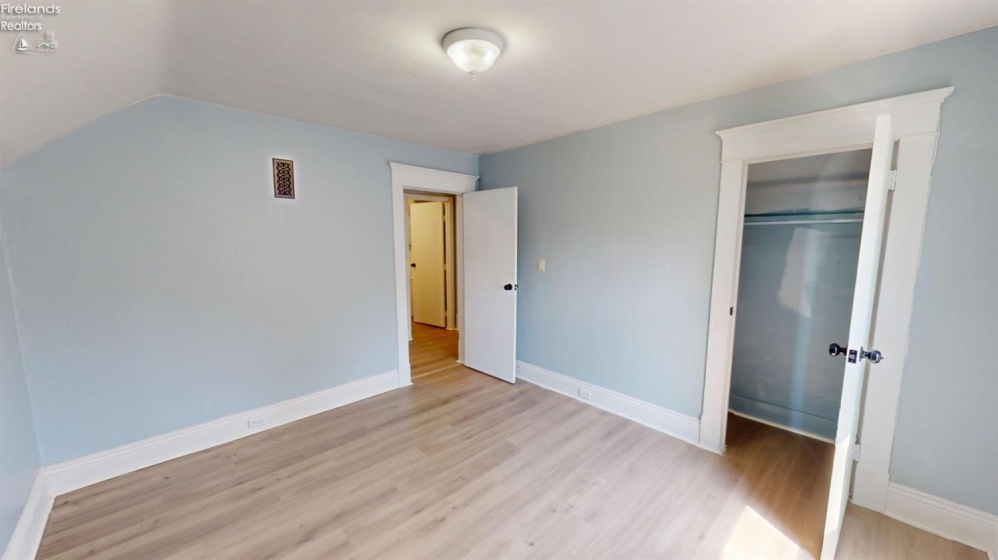 1517 Napoleon Street, Fremont, 43420, 3 Bedrooms Bedrooms, ,2 BathroomsBathrooms,Residential,For Sale,Napoleon,20261852