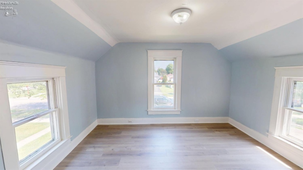 1517 Napoleon Street, Fremont, 43420, 3 Bedrooms Bedrooms, ,2 BathroomsBathrooms,Residential,For Sale,Napoleon,20261852