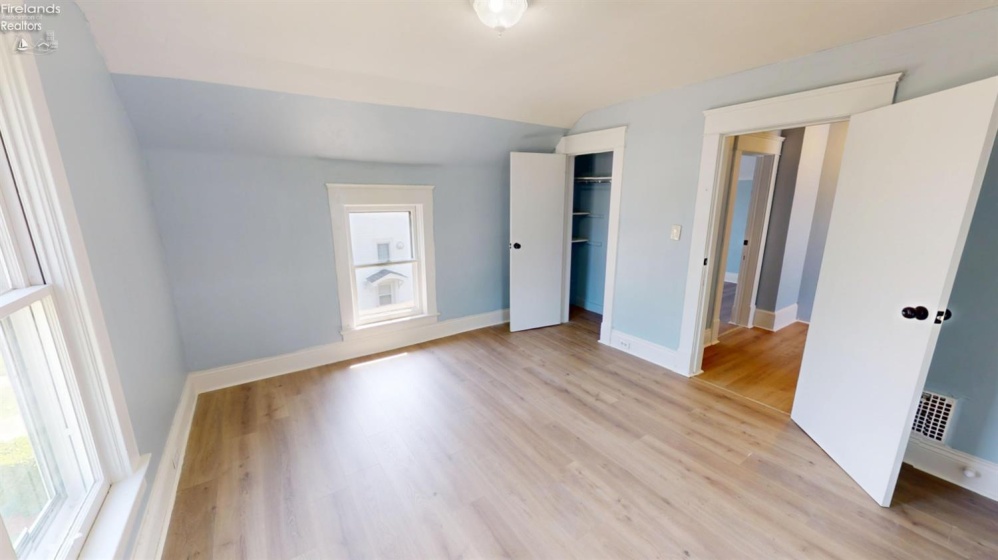 1517 Napoleon Street, Fremont, 43420, 3 Bedrooms Bedrooms, ,2 BathroomsBathrooms,Residential,For Sale,Napoleon,20261852